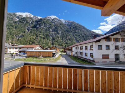 Reihenhaus mit 2 Wohneinheiten zur touristischen Vermietung, 6653 Stockach, Reihenhaus