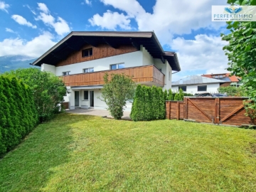 Schön saniertes Mehrfamilienhaus, 6632 Ehrwald, Zweifamilienhaus